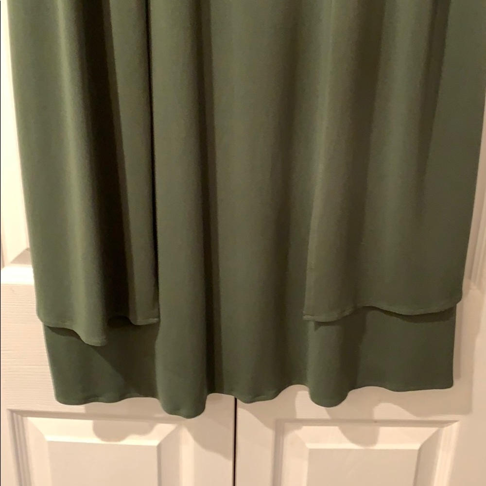 Dress - Picture 5 of 5